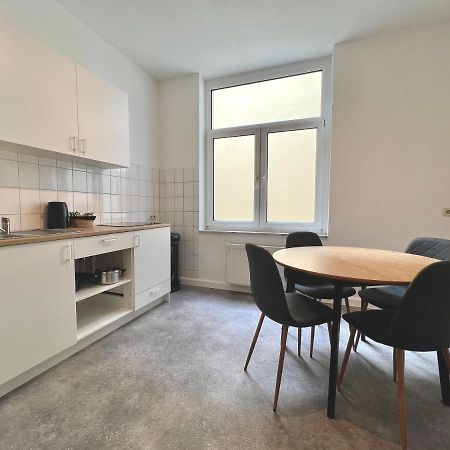 7 Betten Zentrale Lage Bahn Messe Apartment ฮันโนเวอร์ ภายนอก รูปภาพ